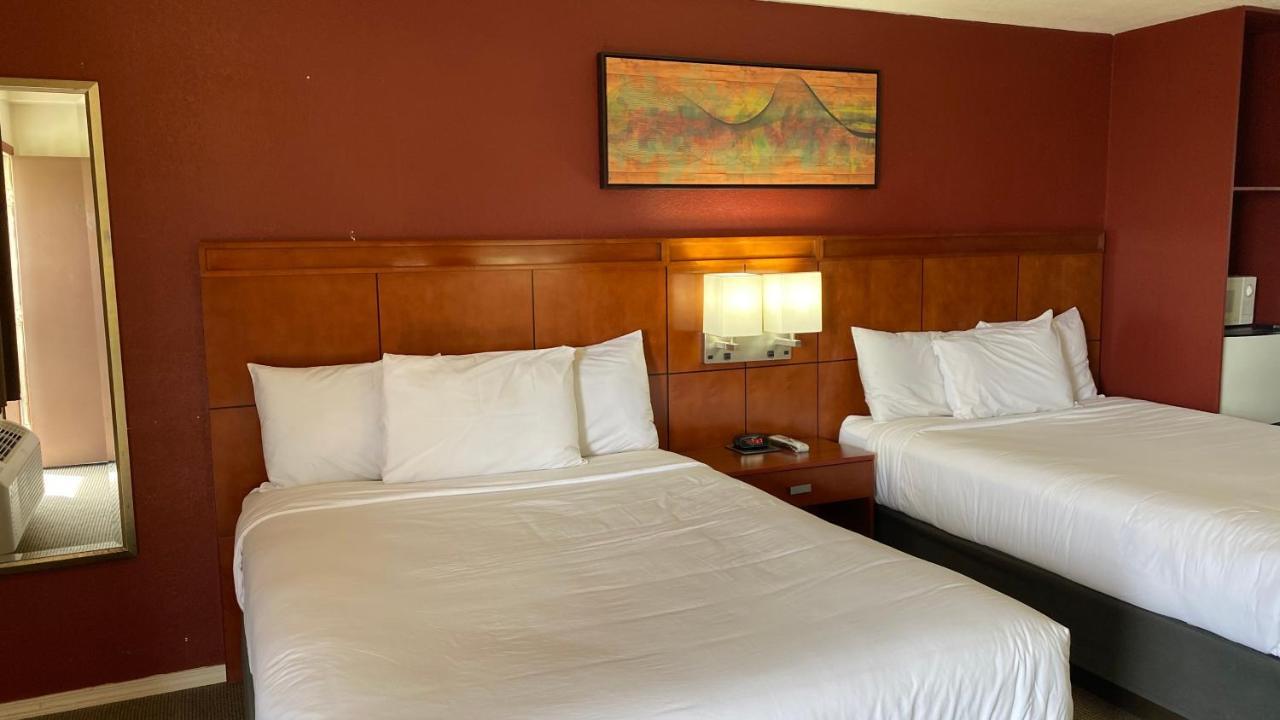Lakeshore Inn Water Front Moses Lake Eksteriør bilde